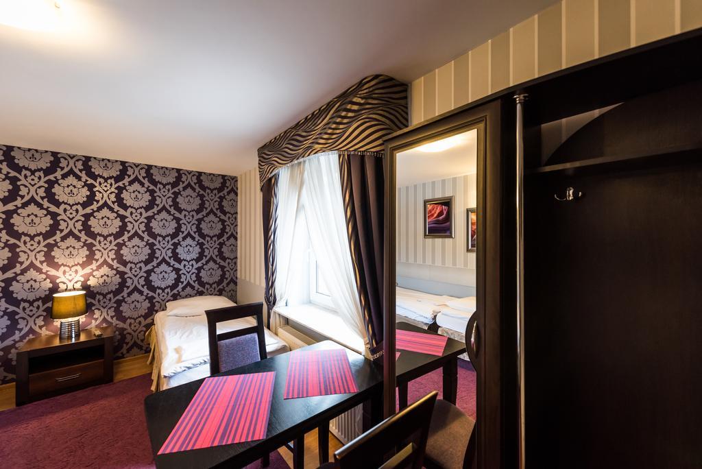 Hotel Palac Akropol ลูบลิน ห้อง รูปภาพ