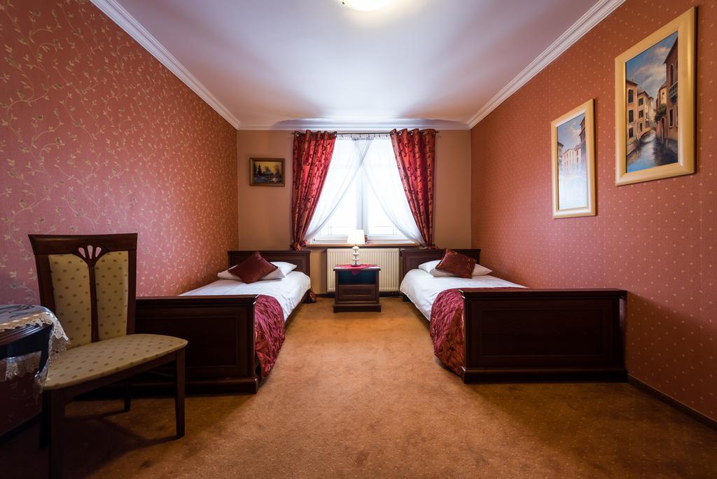Hotel Palac Akropol ลูบลิน ห้อง รูปภาพ